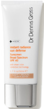 Dr Dennis Gross - Light Medium Instant Radiance Broad Spectrum SPF 40 Dr Dennis Gross - Light Medium Instant Radiance Broad Spectrum SPF 40
