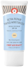 First Aid Beauty - Ultra Repair Tinted Moisturizer SPF 30 First Aid Beauty - Ultra Repair Tinted Moisturizer SPF 30
